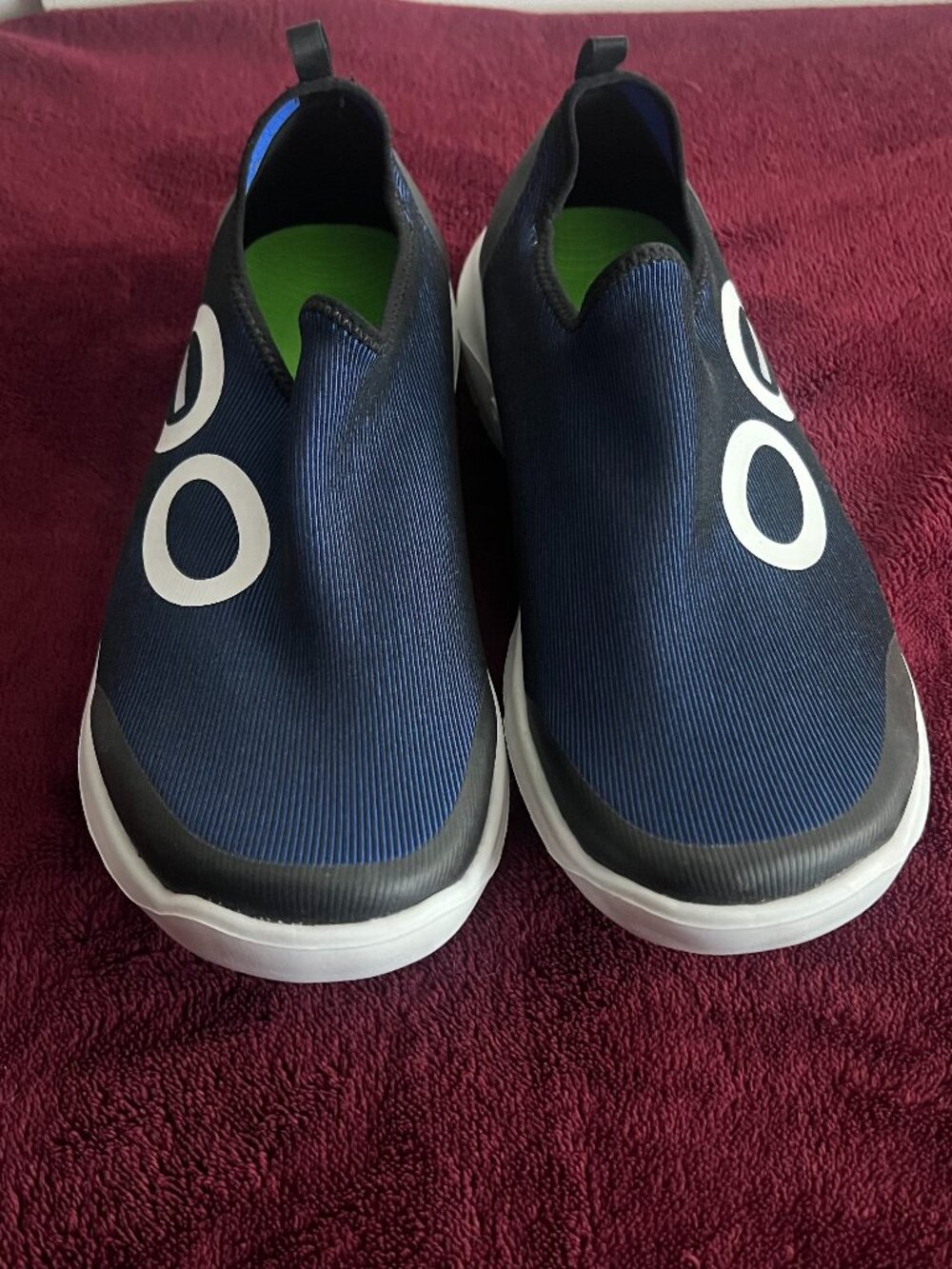 OOFOS Recovery Sandal - Navy Blue - Men's 9.5 / EU 42.5 - Like New